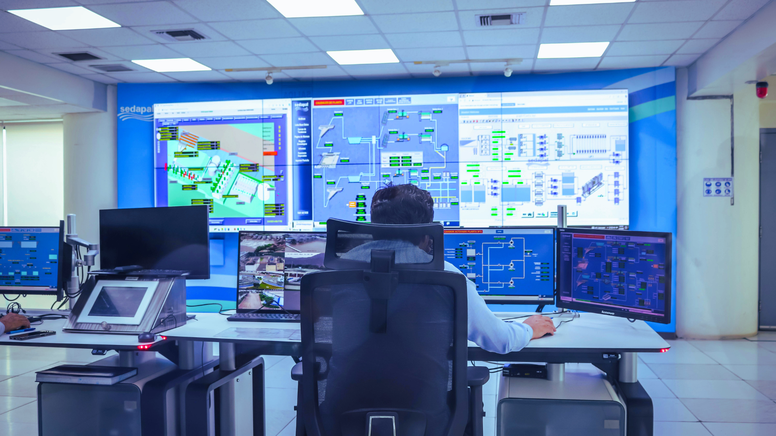 Accupoint ISO 14001 EMS software with real-time environmental monitoring, compliance, risk management, and sustainability.